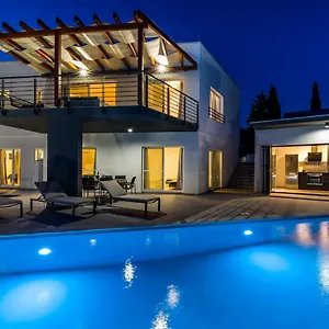 Rampada Villa